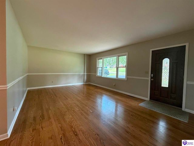 1014 Pawnee Drive, Elizabethtown, KY 42701