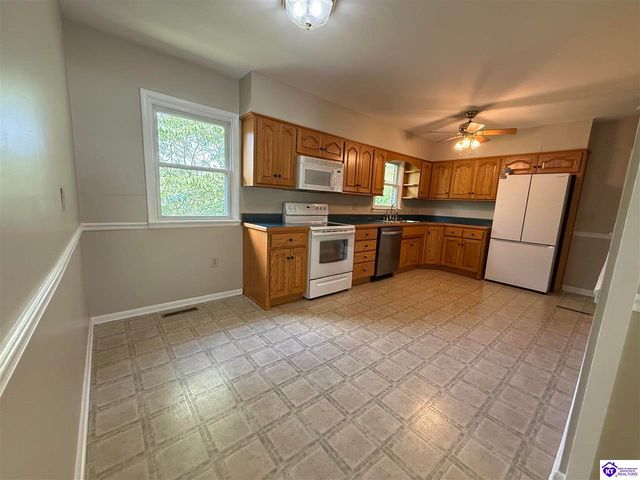 1014 Pawnee Drive, Elizabethtown, KY 42701