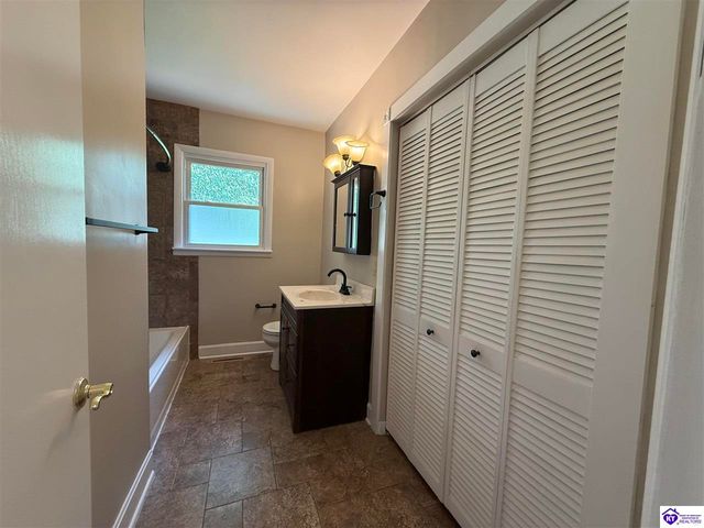 1014 Pawnee Drive, Elizabethtown, KY 42701