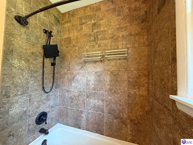 1014 Pawnee Drive, Elizabethtown, KY 42701