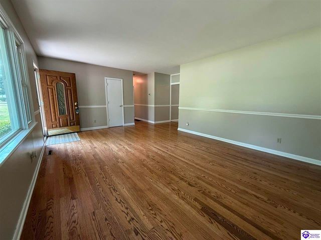 1014 Pawnee Drive, Elizabethtown, KY 42701