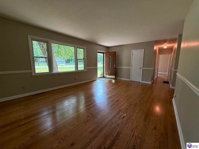 1014 Pawnee Drive, Elizabethtown, KY 42701