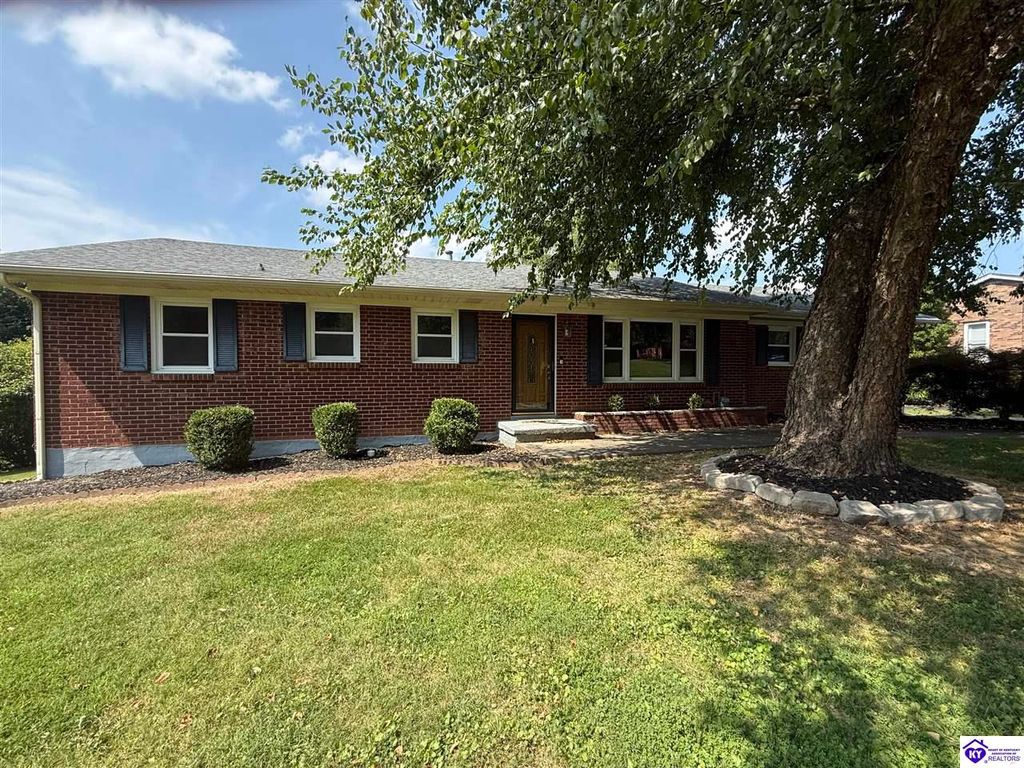 1014 Pawnee Drive, Elizabethtown, KY 42701