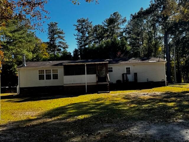 1211 Pleasure Drive, Summerton, SC 29148