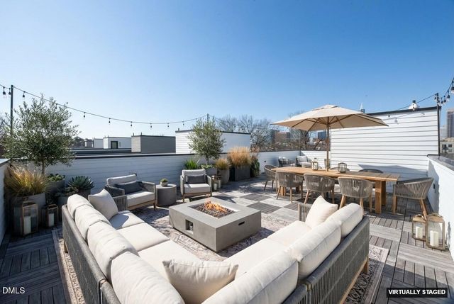 221 Woodsborough Place, Raleigh, NC 27601