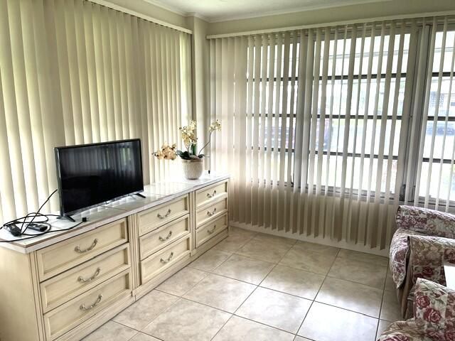 1152 Circle Drive D, Delray Beach, FL 33445