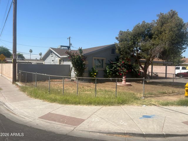 5501 W CAMPBELL Avenue, Phoenix, AZ 85031