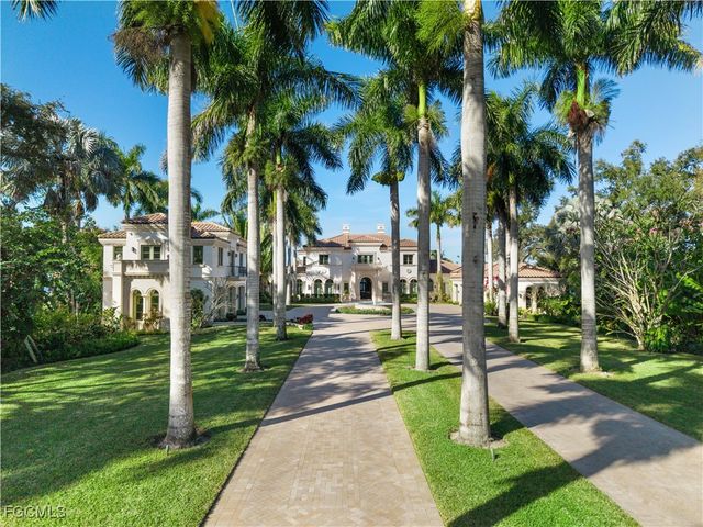 1240 Coconut DR, Fort Myers, FL 33901