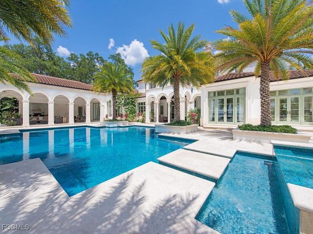 1240 Coconut DR, Fort Myers, FL 33901