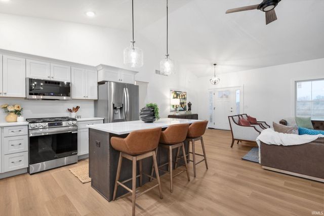 514 Ventura Court, Mishawaka, IN 46544