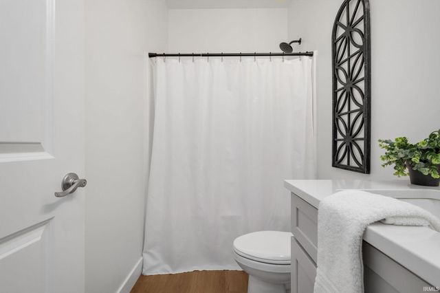 514 Ventura Court, Mishawaka, IN 46544