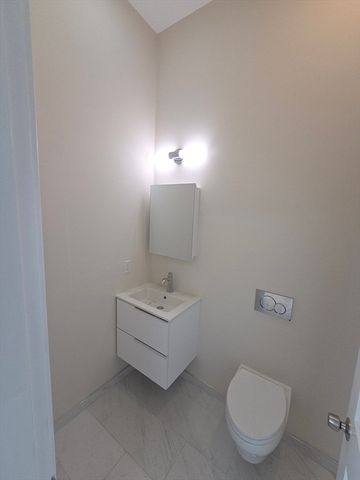 7 Thornley Street 3, Boston, MA 02125