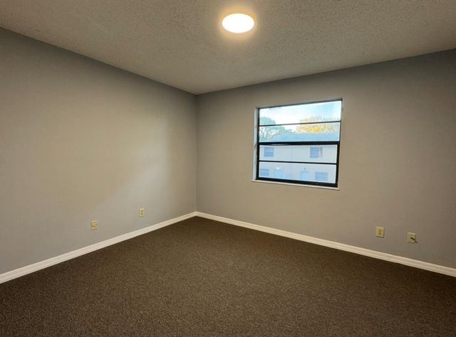 910 Wagner Place 3, Fort Pierce, FL 34982