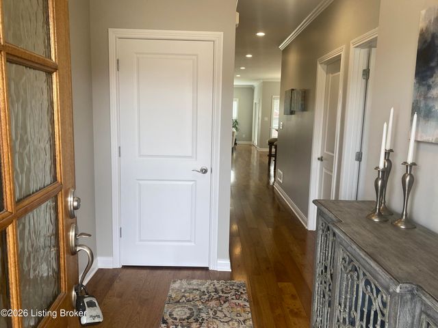 7515 Pavilion Park Rd, Louisville, KY 40214