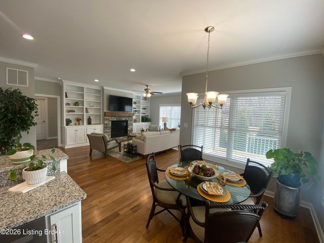 7515 Pavilion Park Rd, Louisville, KY 40214