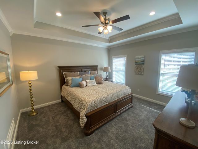 7515 Pavilion Park Rd, Louisville, KY 40214