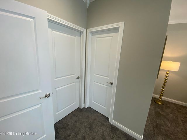 7515 Pavilion Park Rd, Louisville, KY 40214