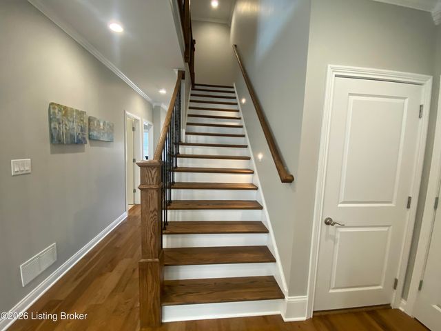 7515 Pavilion Park Rd, Louisville, KY 40214