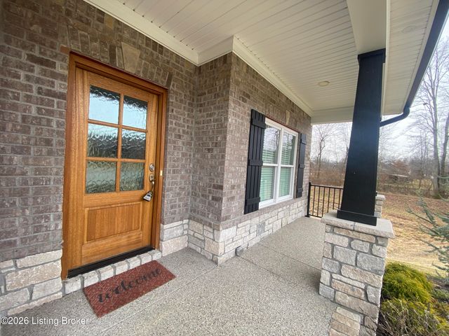 7515 Pavilion Park Rd, Louisville, KY 40214