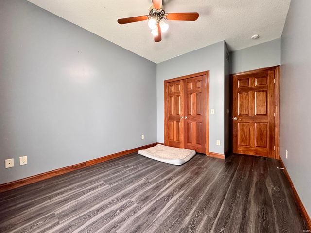 5936 County Road 427, Auburn, IN 46706