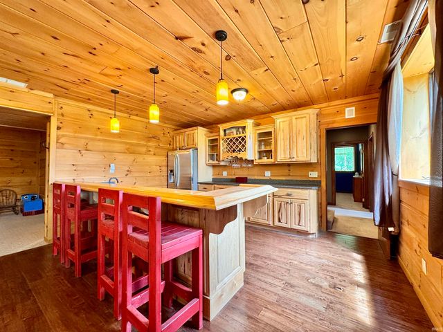 5936 County Road 427, Auburn, IN 46706