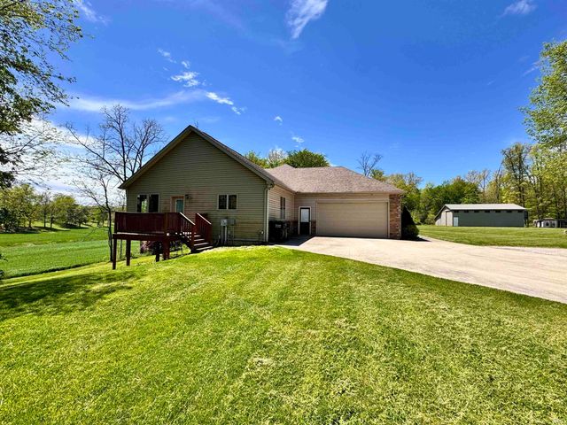 5936 County Road 427, Auburn, IN 46706