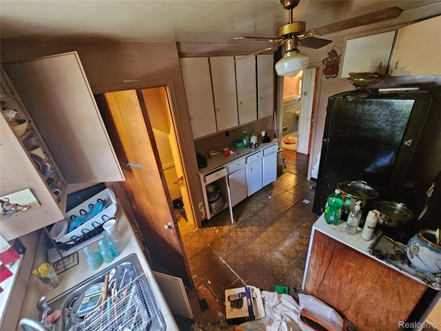 18656 Dale Street, Detroit, MI 48219