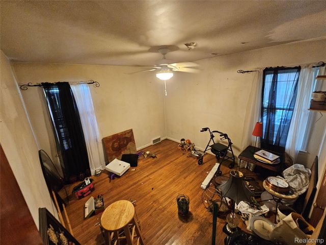 18656 Dale Street, Detroit, MI 48219