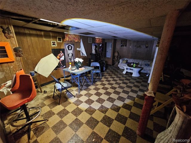 18656 Dale Street, Detroit, MI 48219