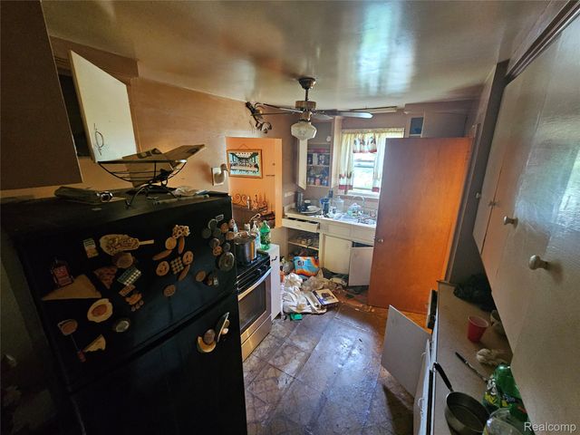 18656 Dale Street, Detroit, MI 48219