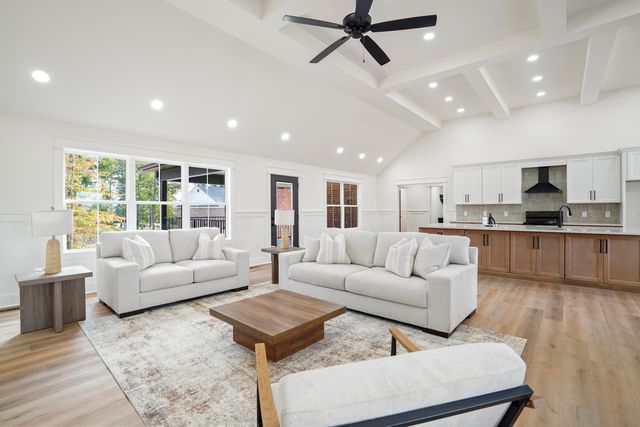 32 Mercato Drive, Somerset, KY 42503