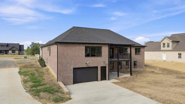 32 Mercato Drive, Somerset, KY 42503