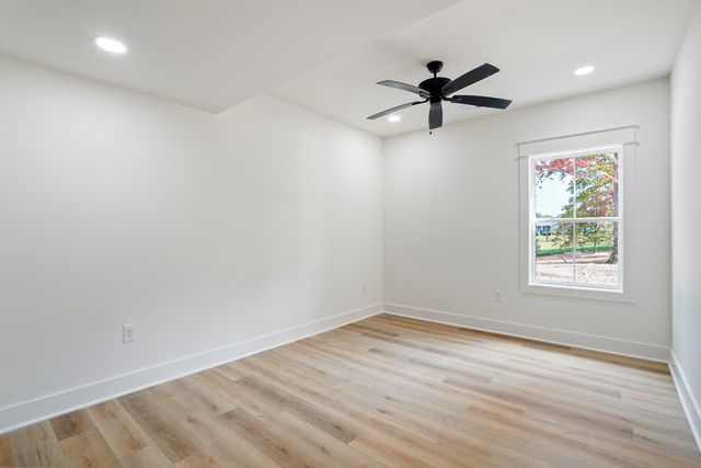 32 Mercato Drive, Somerset, KY 42503