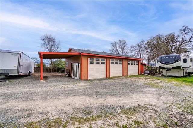 3699 Lakeshore Boulevard, Lakeport, CA 95453