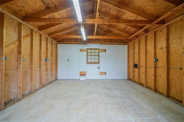 2168 Cannon Hill Road SW, Lilburn, GA 30047