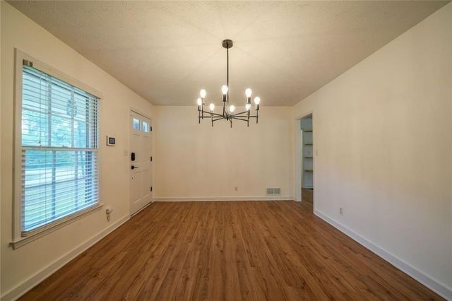 2168 Cannon Hill Road SW, Lilburn, GA 30047