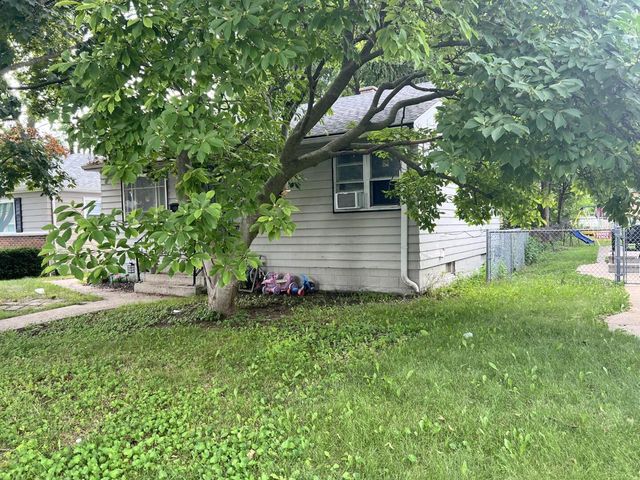 5171 N 69th STREET, Milwaukee, WI 53218