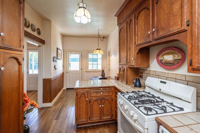 1436 Pine St, Napa, CA 94559