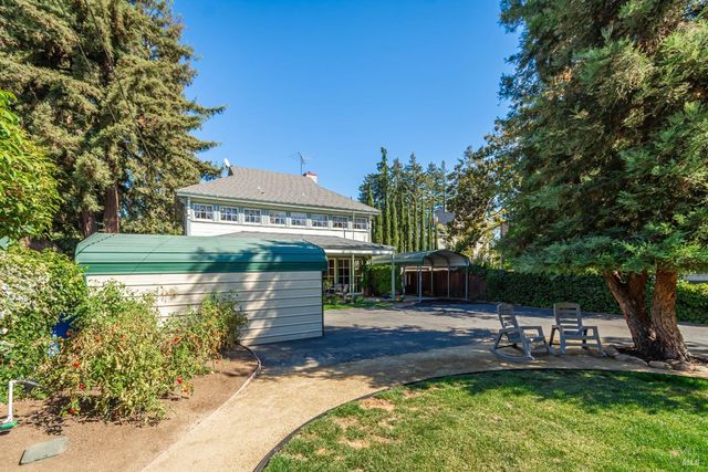1436 Pine St, Napa, CA 94559