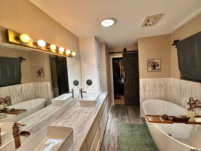 13449 S Hillcreek Rd, Whitehouse, TX 75791