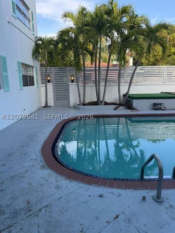 421 NE 68th St 8, Miami, FL 33138