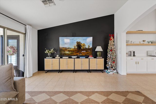 4507 E TANZANITE Lane, San Tan Valley, AZ 85143