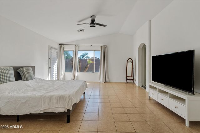 4507 E TANZANITE Lane, San Tan Valley, AZ 85143