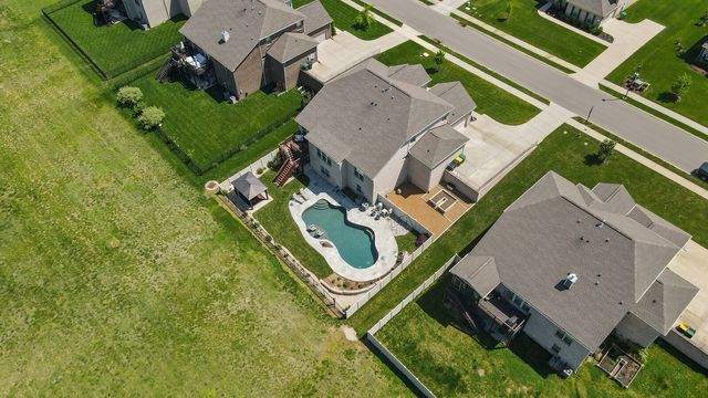 1108 Brixworth Dr, Spring Hill, TN 37174