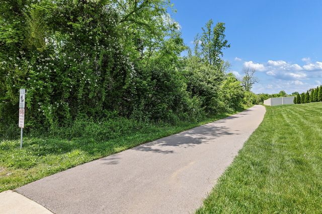 1108 Brixworth Dr, Spring Hill, TN 37174