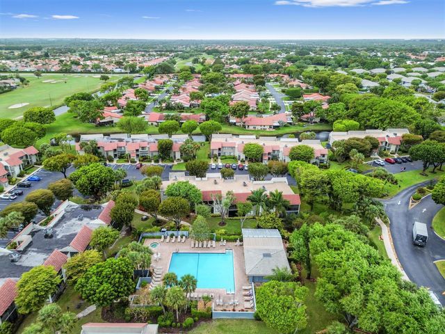 5743 Fairway Park Court 105, Boynton Beach, FL 33437