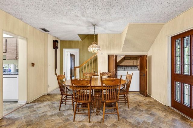 825 W WHATLEY PLACE, Tampa, FL 33604