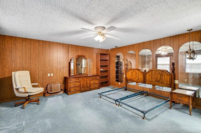 825 W WHATLEY PLACE, Tampa, FL 33604