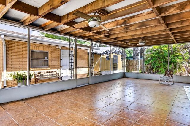 825 W WHATLEY PLACE, Tampa, FL 33604