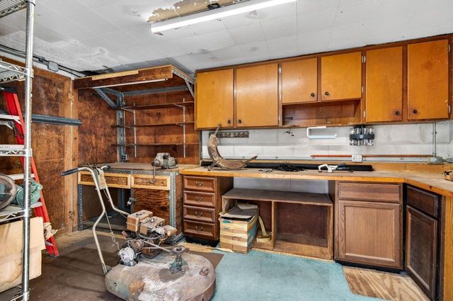 825 W WHATLEY PLACE, Tampa, FL 33604
